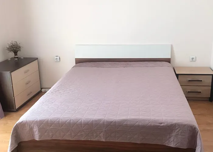 Apolon 8 Ravda Apartmán *